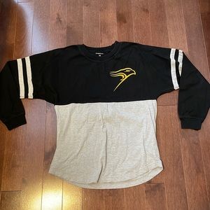 Laurier Long Sleeve stop